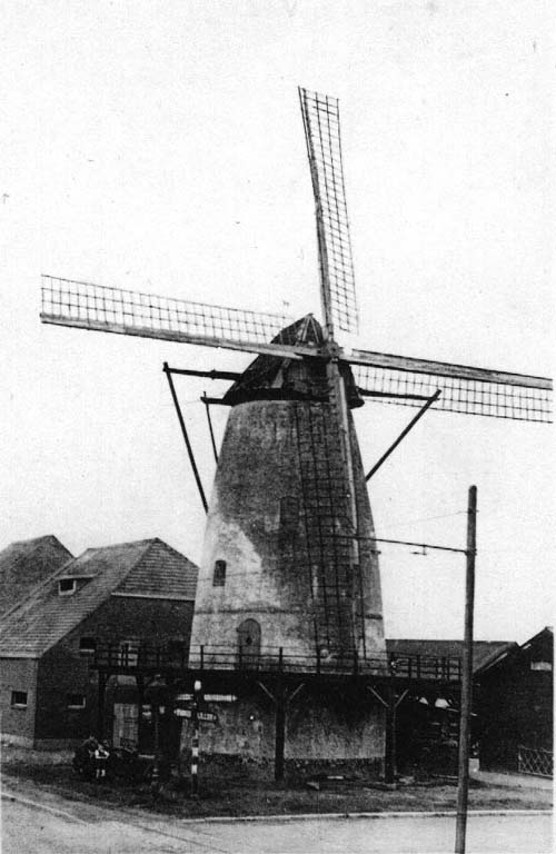 De molen op zijn oorspronkelijke plaats